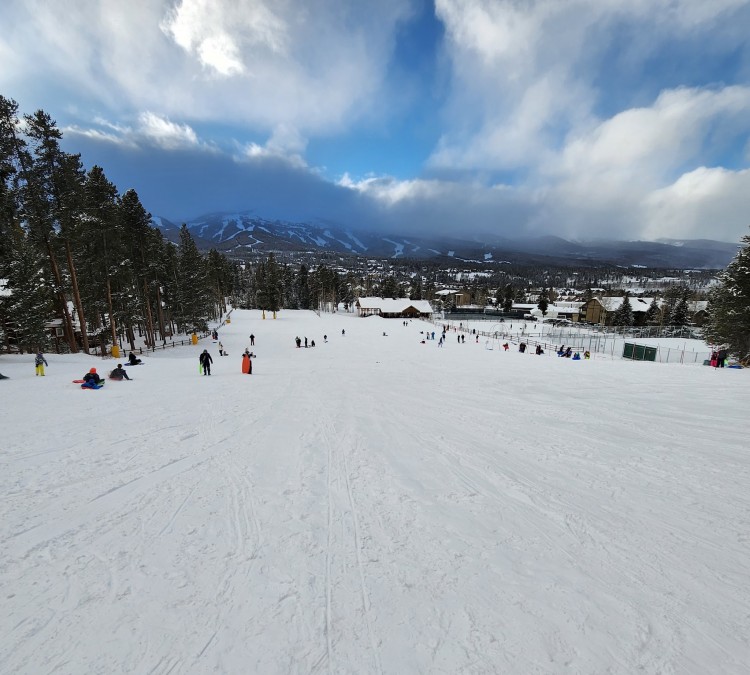 carter-park-sledding-hill-photo